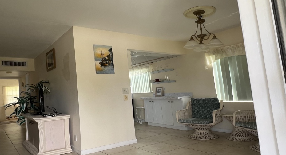 85 Coventry D, West Palm Beach, Florida 33417, 2 Bedrooms Bedrooms, ,1 BathroomBathrooms,Residential Lease,For Rent,Coventry D,2,RX-10992702