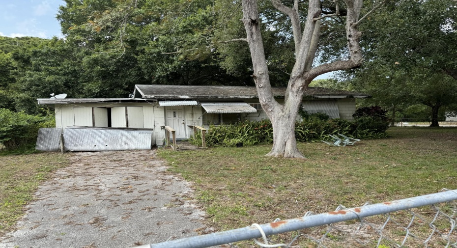 2604 Ohio Avenue, Fort Pierce, Florida 34947, 2 Bedrooms Bedrooms, ,1 BathroomBathrooms,Single Family,For Sale,Ohio,RX-10992928