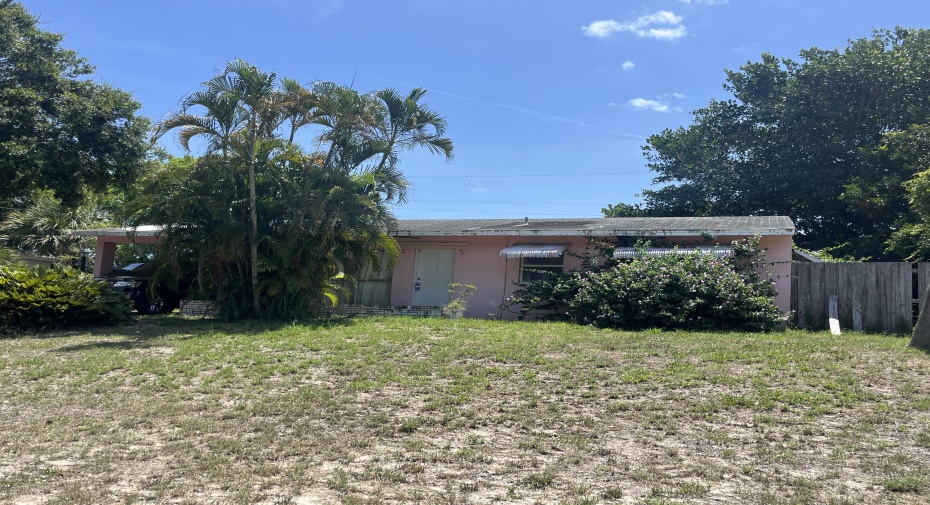 1425 NE Waveland Avenue, Jensen Beach, Florida 34957, 2 Bedrooms Bedrooms, ,1 BathroomBathrooms,Single Family,For Sale,Waveland,RX-10993097