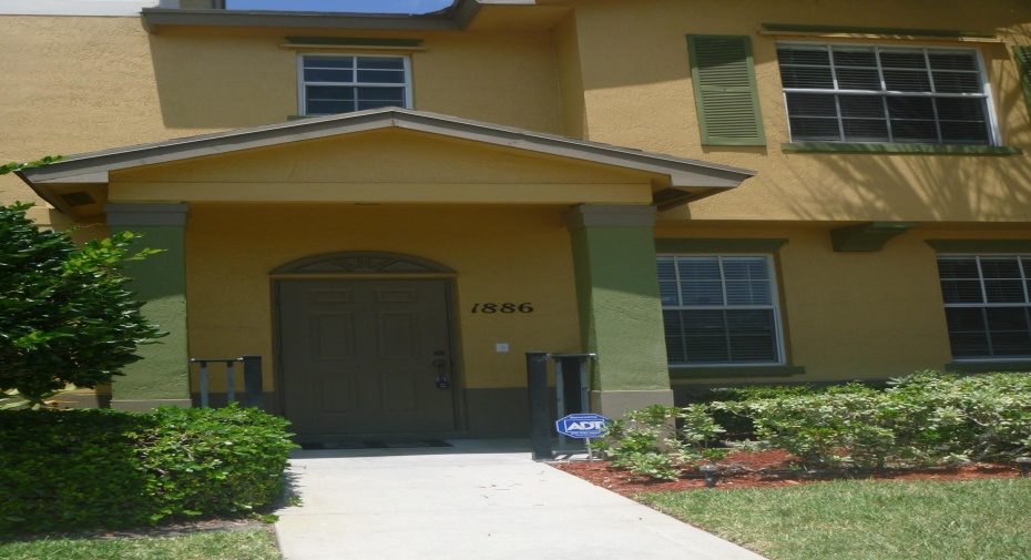1886 SE Interlachen Drive, Port Saint Lucie, Florida 34952, 3 Bedrooms Bedrooms, ,2 BathroomsBathrooms,Residential Lease,For Rent,Interlachen,1,RX-10993241