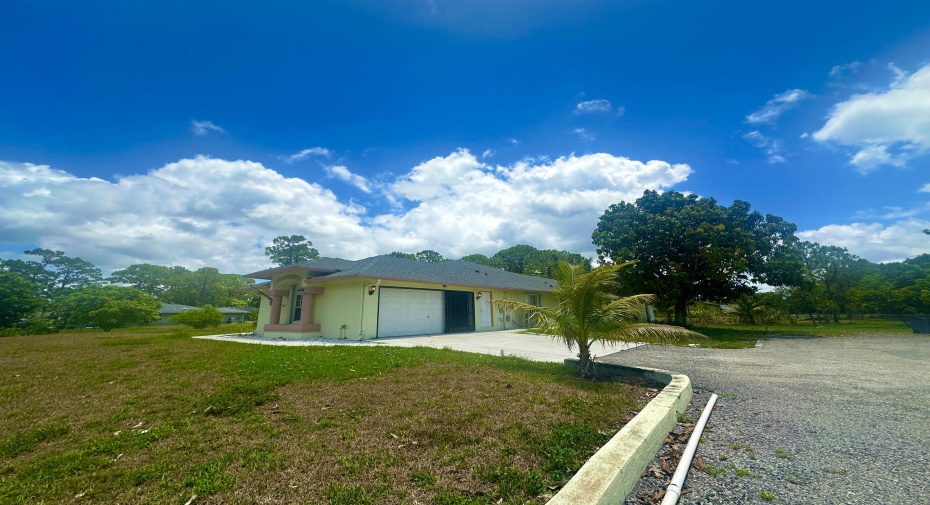 14884 66th Street, Loxahatchee, Florida 33470, 5 Bedrooms Bedrooms, ,2 BathroomsBathrooms,Residential Lease,For Rent,66th,RX-10993381