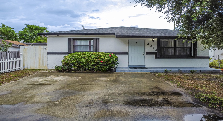 2231 Cody Street, Hollywood, Florida 33020, 2 Bedrooms Bedrooms, ,2 BathroomsBathrooms,Single Family,For Sale,Cody,RX-10993658