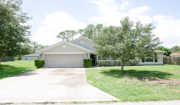 426 Harrisburg Street, Palm Bay, Florida 32908, 3 Bedrooms Bedrooms, ,2 BathroomsBathrooms,Single Family,For Sale,Harrisburg,RX-10994245