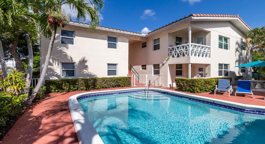2591 NE 55th Court Unit 201, Fort Lauderdale, Florida 33308, 2 Bedrooms Bedrooms, ,2 BathroomsBathrooms,Residential Lease,For Rent,55th,2,RX-10994735