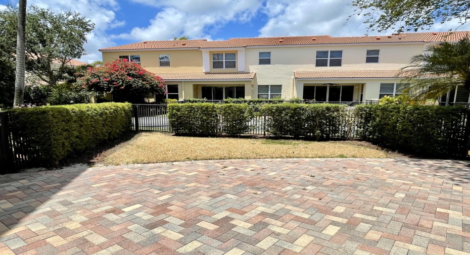 1541 NW 48th Place, Boca Raton, Florida 33431, 3 Bedrooms Bedrooms, ,2 BathroomsBathrooms,Townhouse,For Sale,48th,RX-10986332