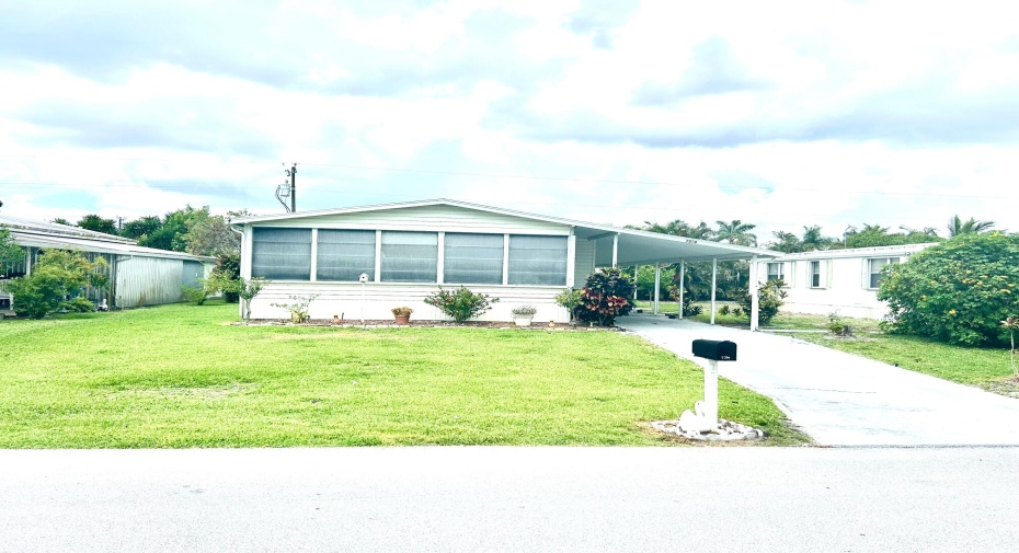 7370 SE Eagle Avenue, Hobe Sound, Florida 33455, 2 Bedrooms Bedrooms, ,2 BathroomsBathrooms,A,For Sale,Eagle,RX-10995438