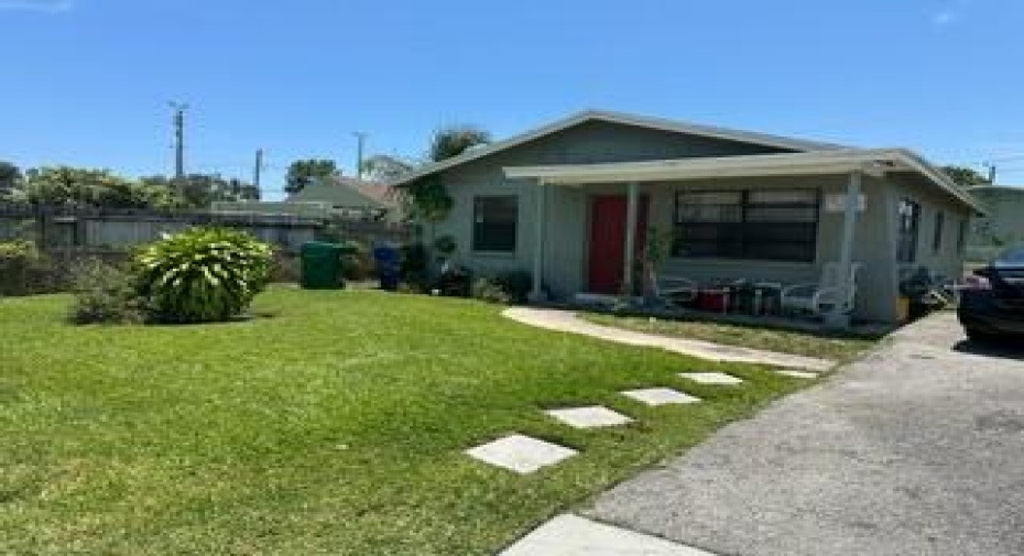 1109 W 26th Street, Riviera Beach, Florida 33404, 3 Bedrooms Bedrooms, ,1 BathroomBathrooms,Single Family,For Sale,26th,RX-10995477