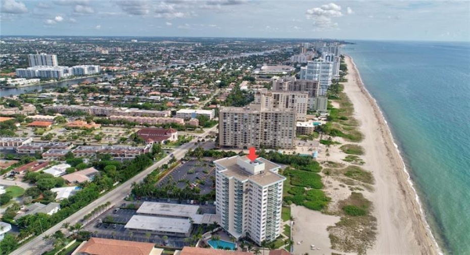 6000 N Ocean Boulevard Unit 12h, Lauderdale By The Sea, Florida 33308, 2 Bedrooms Bedrooms, ,2 BathroomsBathrooms,Residential Lease,For Rent,Ocean,12,RX-10995526