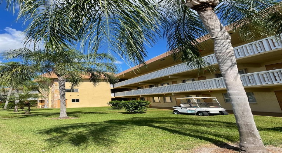 500 Village Green Circle Unit 116, Palm Springs, Florida 33461, 1 Bedroom Bedrooms, ,1 BathroomBathrooms,Residential Lease,For Rent,Village Green,1,RX-10995672