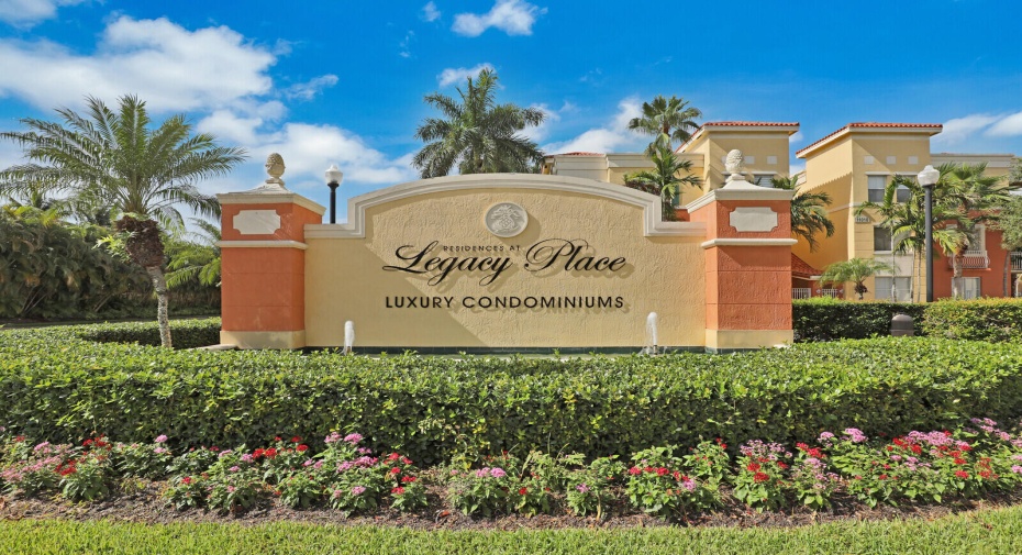 11037 Legacy Boulevard Unit 104, Palm Beach Gardens, Florida 33410, 3 Bedrooms Bedrooms, ,2 BathroomsBathrooms,Condominium,For Sale,Legacy,1,RX-10995699