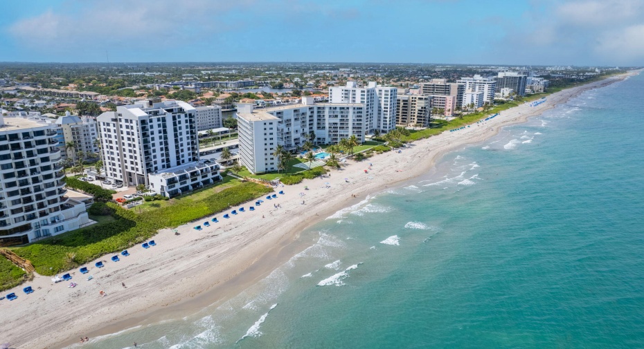 3101 S Ocean Boulevard Unit 1002, Highland Beach, Florida 33487, 2 Bedrooms Bedrooms, ,2 BathroomsBathrooms,Residential Lease,For Rent,Ocean,10,RX-10995694