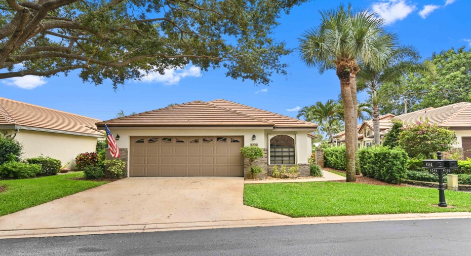 4340 Sherwood Forest Drive, Delray Beach, Florida 33445, 3 Bedrooms Bedrooms, ,2 BathroomsBathrooms,Single Family,For Sale,Sherwood Forest,RX-10995743