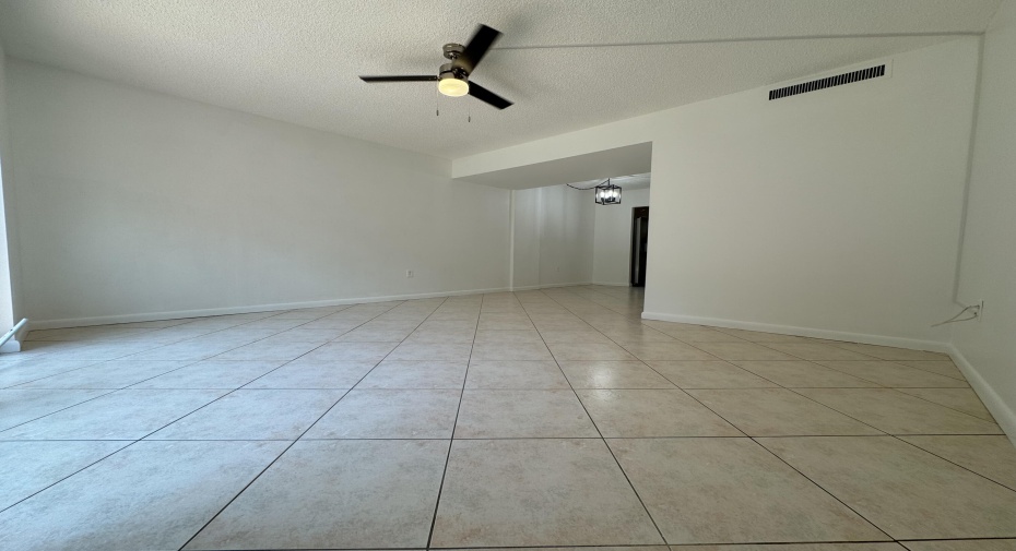 801 W Oakland Park Boulevard Unit B9, Wilton Manors, Florida 33311, 2 Bedrooms Bedrooms, ,1 BathroomBathrooms,Residential Lease,For Rent,Oakland Park,1,RX-10996275