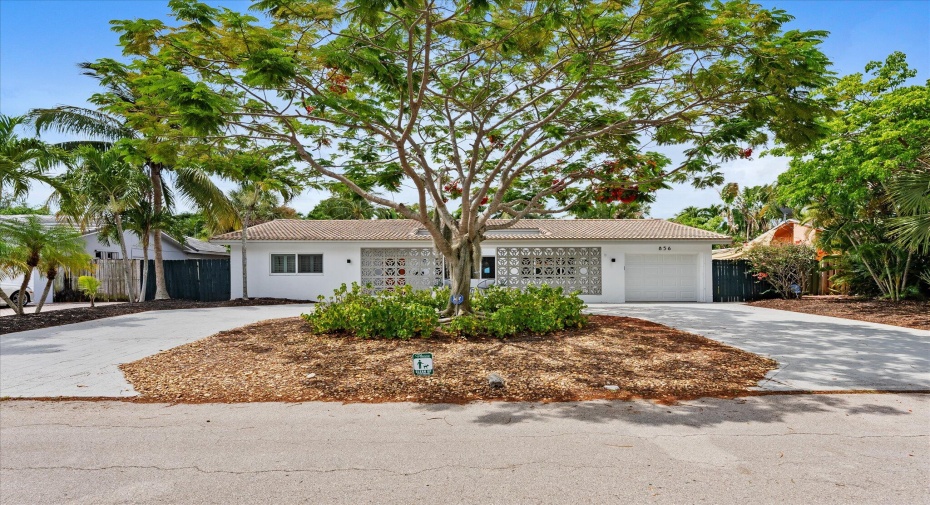856 NW 6th Terrace, Boca Raton, Florida 33486, 3 Bedrooms Bedrooms, ,2 BathroomsBathrooms,Single Family,For Sale,6th,RX-10996712