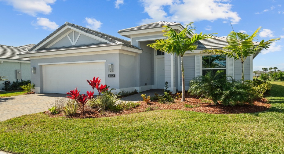 12476 SW Sunrise Lake Terrace, Port Saint Lucie, Florida 34987, 3 Bedrooms Bedrooms, ,2 BathroomsBathrooms,Single Family,For Sale,Sunrise Lake,RX-10996769