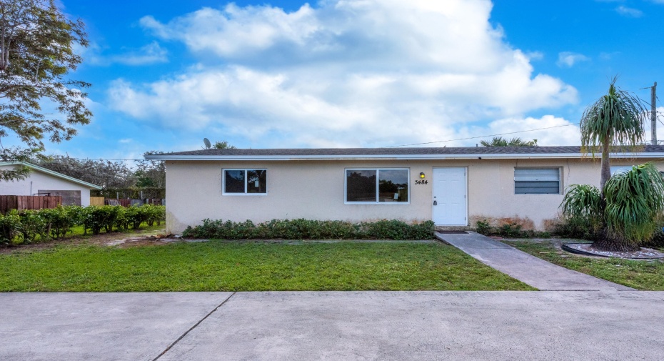 3484 48th Lane, Lake Worth, Florida 33461, 3 Bedrooms Bedrooms, ,1 BathroomBathrooms,F,For Sale,48th,1,RX-10996370