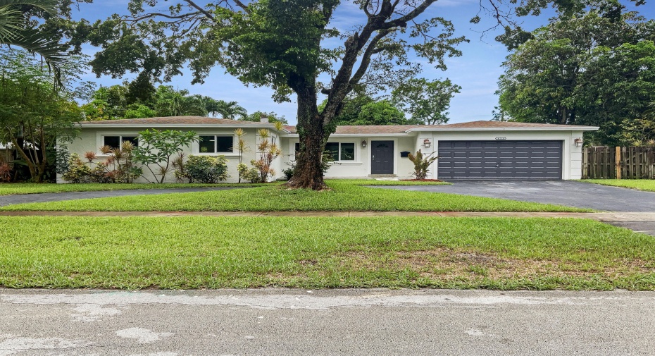 4716 NW 6th Court, Plantation, Florida 33317, 3 Bedrooms Bedrooms, ,2 BathroomsBathrooms,Single Family,For Sale,6th,1,RX-10996901