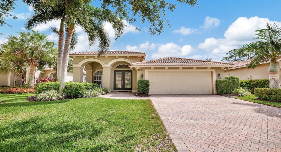 7054 Maidstone Drive, Port Saint Lucie, Florida 34986, 3 Bedrooms Bedrooms, ,2 BathroomsBathrooms,Single Family,For Sale,Maidstone,RX-10997934