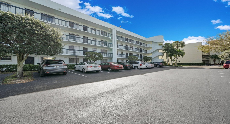 6698 10th Avenue Unit 327, Lake Worth, Florida 33467, 3 Bedrooms Bedrooms, ,2 BathroomsBathrooms,Residential Lease,For Rent,10th,3,RX-10997954