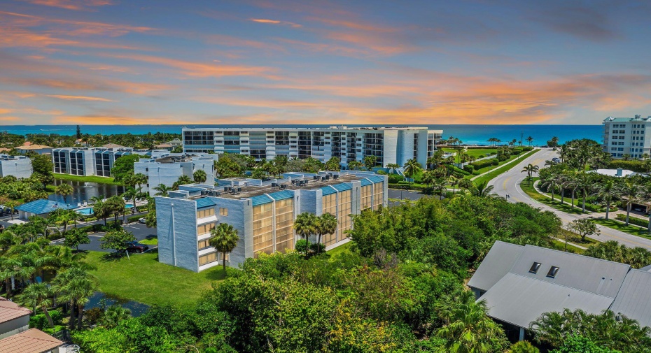 1605 S Us Highway 1 Unit F303, Jupiter, Florida 33477, 1 Bedroom Bedrooms, ,1 BathroomBathrooms,Condominium,For Sale,Us Highway 1,3,RX-10982692