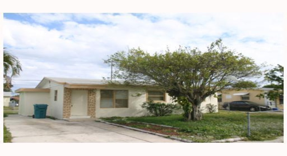 2650 NW 2nd Street, Boynton Beach, Florida 33435, 3 Bedrooms Bedrooms, ,1 BathroomBathrooms,Single Family,For Sale,2nd,RX-10987121