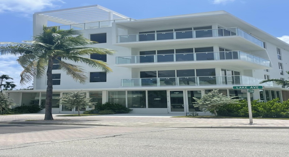 117 Lake Ave Avenue Unit 1, Lake Worth Beach, Florida 33460, ,E,For Sale,Lake Ave,RX-10934288