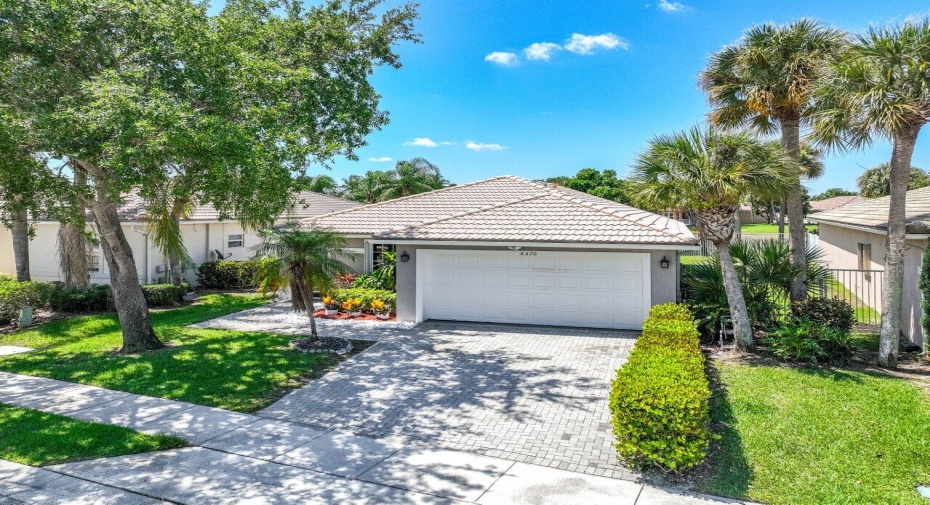 8570 Pine Cay, West Palm Beach, Florida 33411, 3 Bedrooms Bedrooms, ,2 BathroomsBathrooms,Single Family,For Sale,Pine Cay,RX-10993368