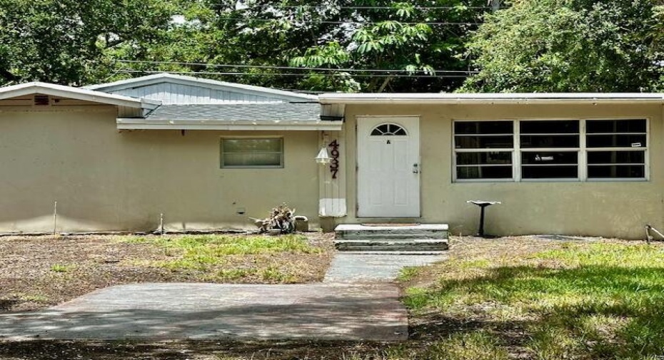 4937 SW 28th Avenue, Dania Beach, Florida 33312, 2 Bedrooms Bedrooms, ,1 BathroomBathrooms,Single Family,For Sale,28th,RX-10993520