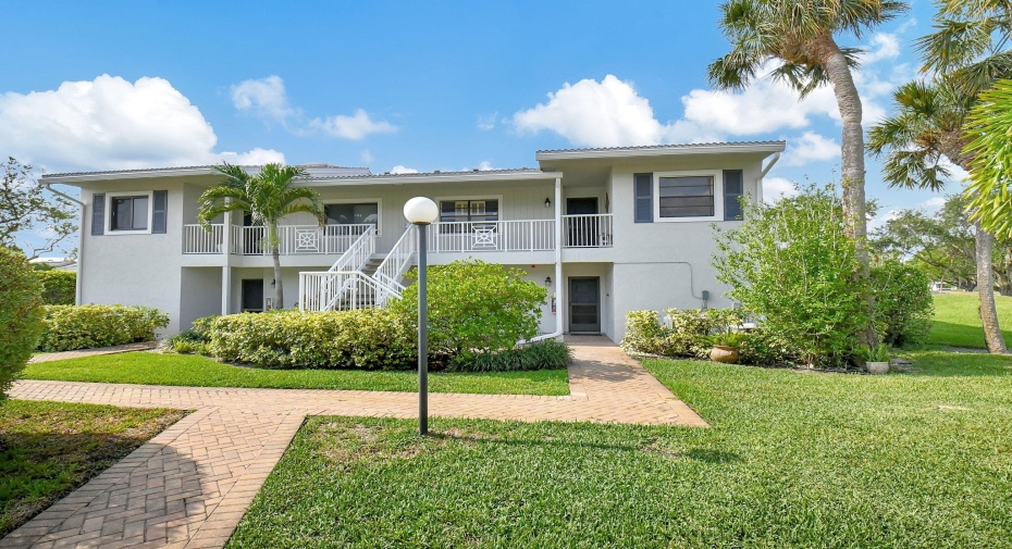 63 Eastgate Drive Unit D, Boynton Beach, Florida 33436, 2 Bedrooms Bedrooms, ,2 BathroomsBathrooms,Condominium,For Sale,Eastgate,2,RX-10989605