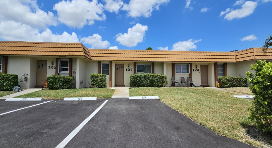 5780 Fernley Drive Unit 127, West Palm Beach, Florida 33415, 2 Bedrooms Bedrooms, ,2 BathroomsBathrooms,A,For Sale,Fernley,127,RX-10994550