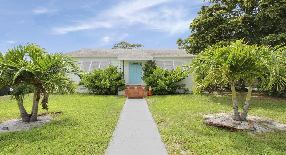 1213 N D Street, Lake Worth Beach, Florida 33460, 2 Bedrooms Bedrooms, ,1 BathroomBathrooms,Single Family,For Sale,D,RX-10995745