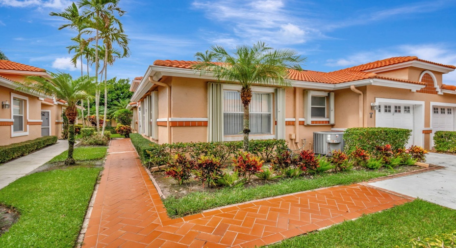 9856 Summerbrook Terrace Unit A, Boynton Beach, Florida 33437, 3 Bedrooms Bedrooms, ,2 BathroomsBathrooms,Residential Lease,For Rent,Summerbrook,1,RX-10996795