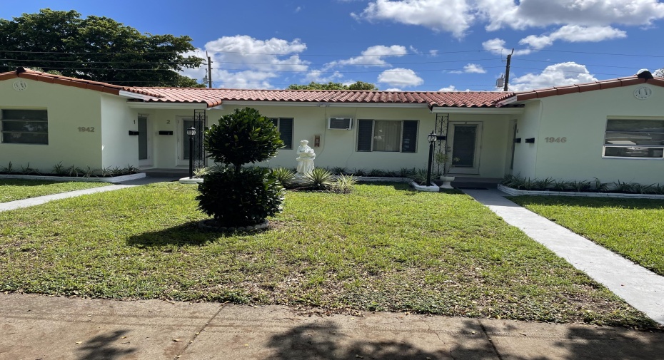 1942 Funston Street Unit 1-5, Hollywood, Florida 33020, 3 Bedrooms Bedrooms, ,2 BathroomsBathrooms,Residential Lease,For Rent,Funston,1,RX-10996964