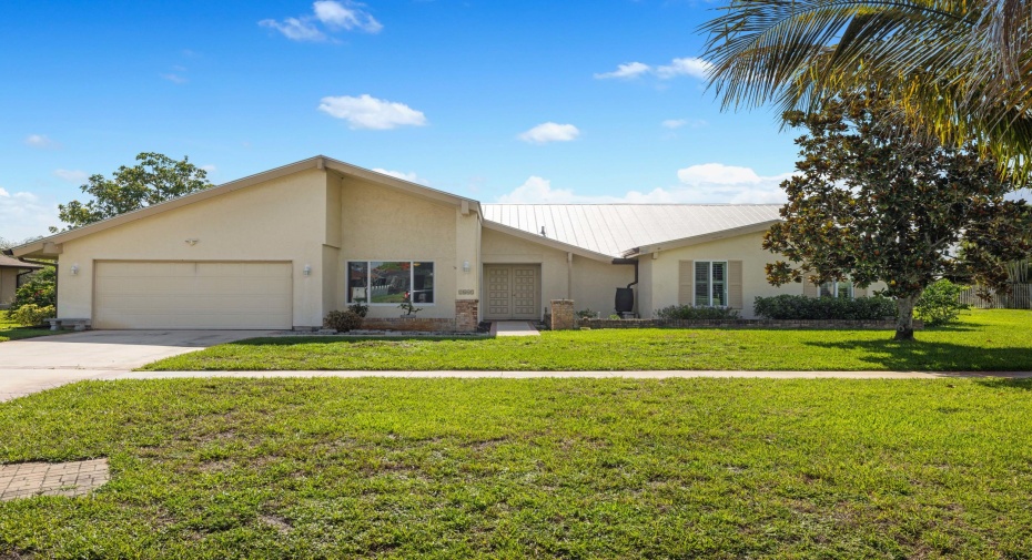2465 SE Gowin Drive, Port Saint Lucie, Florida 34952, 3 Bedrooms Bedrooms, ,3 BathroomsBathrooms,Single Family,For Sale,Gowin,RX-10997085