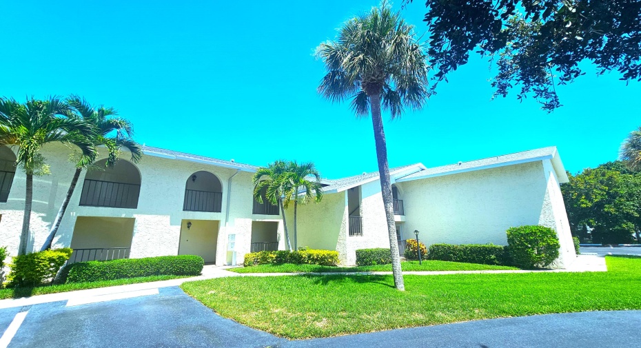 1935 Cobia Drive Unit 205, Vero Beach, Florida 32960, 2 Bedrooms Bedrooms, ,2 BathroomsBathrooms,Residential Lease,For Rent,Cobia,2,RX-10997124