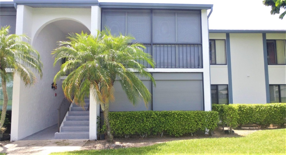 1002 Green Pine Boulevard Unit F1, West Palm Beach, Florida 33409, 2 Bedrooms Bedrooms, ,2 BathroomsBathrooms,Residential Lease,For Rent,Green Pine,1,RX-10997136
