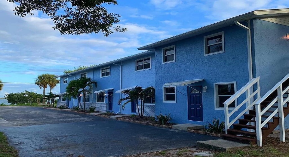 4220 NE Indian River Dr. Drive Unit #2, Jensen Beach, Florida 34957, 2 Bedrooms Bedrooms, ,1 BathroomBathrooms,Residential Lease,For Rent,Indian River Dr.,1,RX-10997764