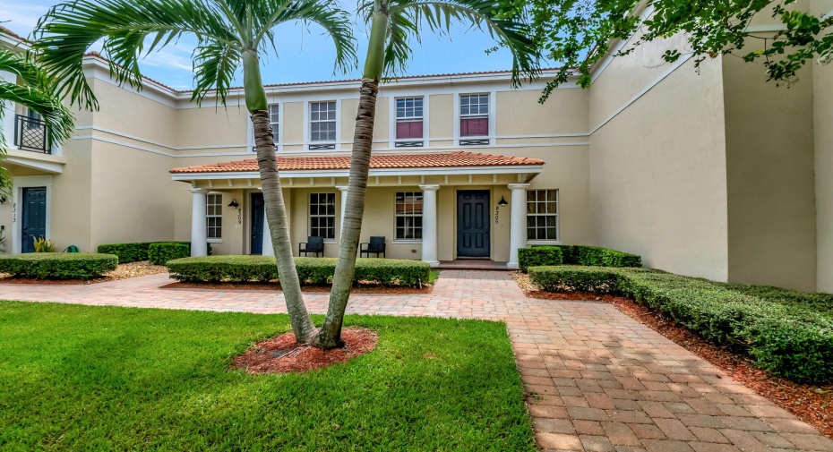 8305 NW 8th Terrace, Boca Raton, Florida 33487, 2 Bedrooms Bedrooms, ,3 BathroomsBathrooms,Townhouse,For Sale,8th,RX-10994884