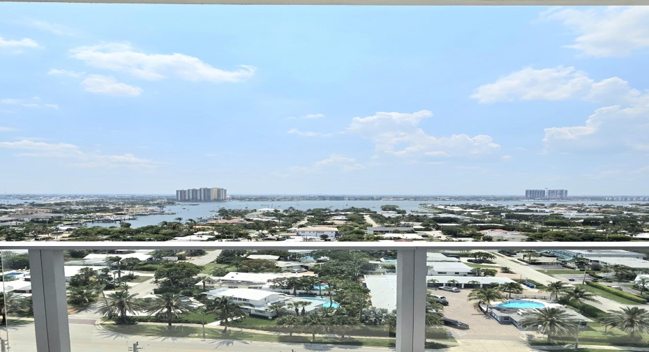 3100 N Ocean Dr Unit 706, Riviera Beach, Florida 33404, 2 Bedrooms Bedrooms, ,2 BathroomsBathrooms,Residential Lease,For Rent,Ocean Dr,7,RX-10943524