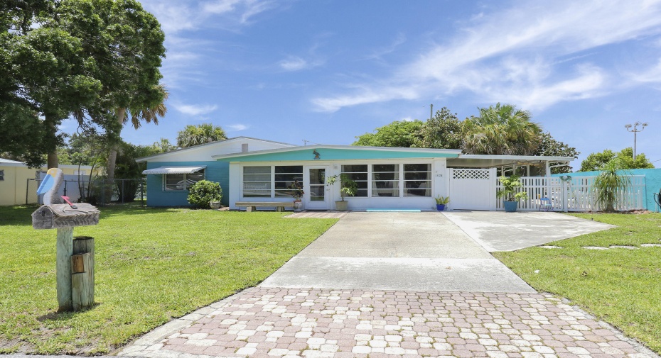 1624 NE Orion Street, Jensen Beach, Florida 34957, 2 Bedrooms Bedrooms, ,1 BathroomBathrooms,Residential Lease,For Rent,Orion,1,RX-10998115