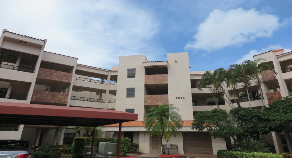 7519 La Paz Boulevard Unit 103, Boca Raton, Florida 33433, 2 Bedrooms Bedrooms, ,2 BathroomsBathrooms,Residential Lease,For Rent,La Paz,1,RX-10998101