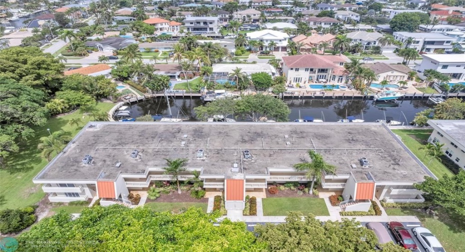 Garden Estates in Palm Aire unit is located on the water and a 2 story building