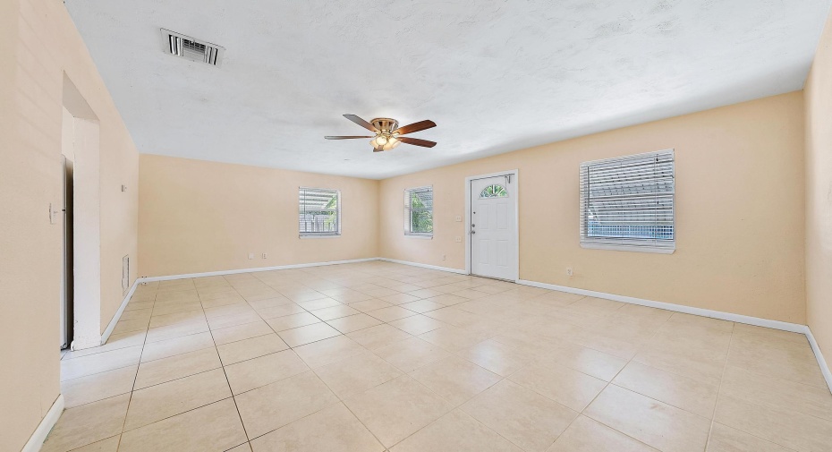 17383 Bendross Road, Jupiter, Florida 33458, 2 Bedrooms Bedrooms, ,1 BathroomBathrooms,Residential Lease,For Rent,Bendross,RX-10998314