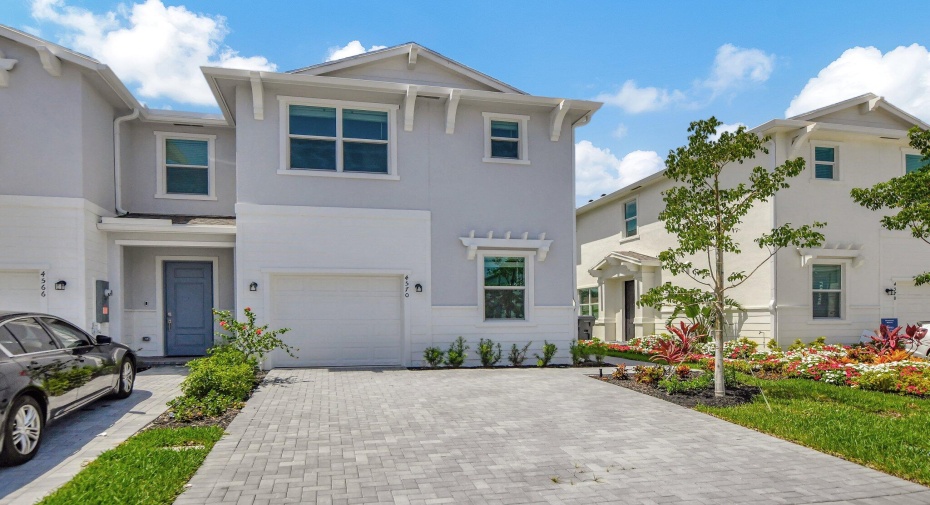 4570 Meyerson Place, Lake Worth, Florida 33463, 3 Bedrooms Bedrooms, ,2 BathroomsBathrooms,Townhouse,For Sale,Meyerson,RX-10998401