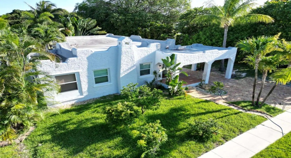 526 Palmetto Street, West Palm Beach, Florida 33405, 3 Bedrooms Bedrooms, ,2 BathroomsBathrooms,Single Family,For Sale,Palmetto,RX-10947029