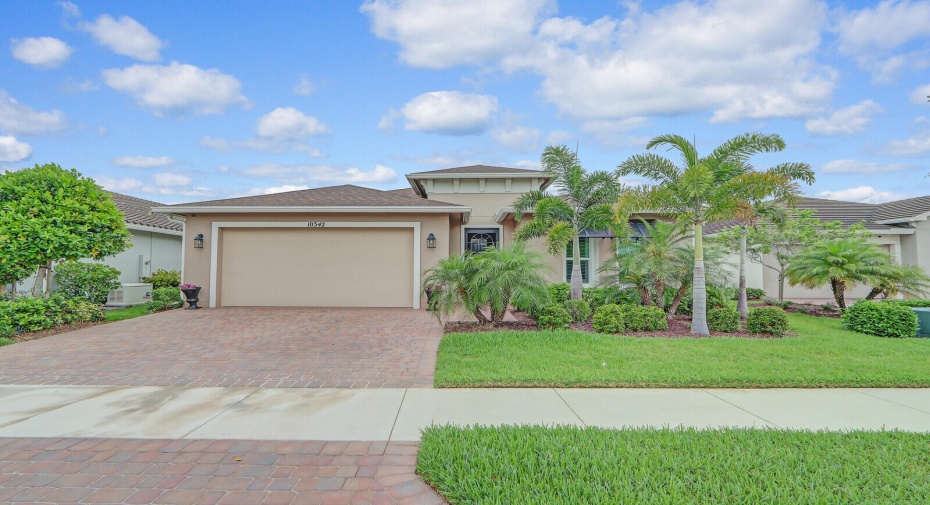 10342 SW Ligustrum Drive, Port Saint Lucie, Florida 34987, 3 Bedrooms Bedrooms, ,2 BathroomsBathrooms,Single Family,For Sale,Ligustrum,1,RX-10986210