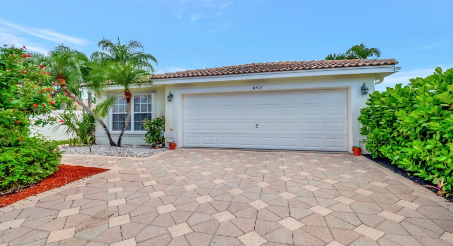 8177 Palm Gate Drive Drive, Boynton Beach, Florida 33436, 3 Bedrooms Bedrooms, ,2 BathroomsBathrooms,Single Family,For Sale,Palm Gate Drive,RX-10994615