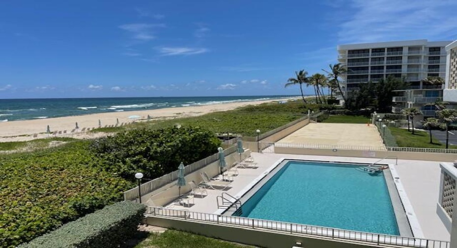 2545 South Ocean Boulevard Unit 303, Palm Beach, Florida 33480, 1 Bedroom Bedrooms, ,1 BathroomBathrooms,Residential Lease,For Rent,South Ocean,3,RX-10998608