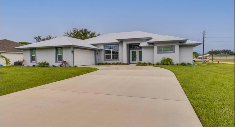 1701 SW Cascade Road, Port Saint Lucie, Florida 34953, 3 Bedrooms Bedrooms, ,2 BathroomsBathrooms,Residential Lease,For Rent,Cascade,RX-10995558
