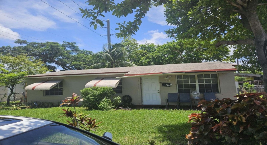 1510 S 23rd Avenue, Hollywood, Florida 33020, 2 Bedrooms Bedrooms, ,1 BathroomBathrooms,Single Family,For Sale,23rd,RX-10999244